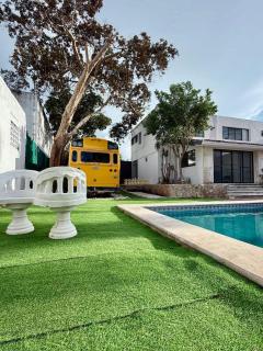 Stylish Apt for 5 Pool & Private Garden - 8