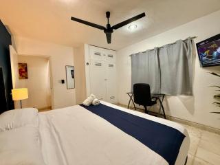 Stylish Apt for 5 Pool & Private Garden - 6