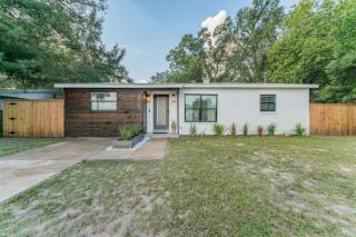 Seminole Heights Pool Retreat - 6