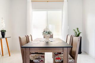 Casa espaçosa com quintal perto da lagoa - 2