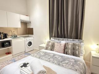 Central London Studio Retreat - Excellent Location - 3