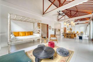 Villa Malbec 3BR Tropical Retreat Near Tanah Lot - 2