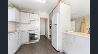 Crescent Escape Crescent Head - 3