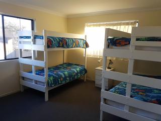 Whispering Seas Crescent Head - 2