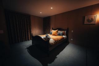 Backcountry hut with a modern twist - 5