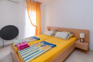 Apartments with parking space Klenovica, Novi Vinodolski - 20556 - 2