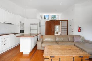 Kookaburra Lodge 4 Little Cove Road 8 - 7