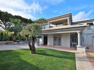 Exceptional villa with swimming pool - 4