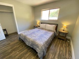 Family Home in Kanab w private Hot Tub Near Zion - 4