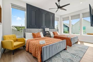 Luxurious 5 BD 5 BA Home|Rooftop + Hot tub + Grill - 2