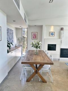 Charming Sandstone Villa in the heart of Norwood - 9