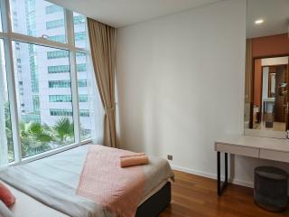 Sky Suites KLCC Homestay by Family Room - 4