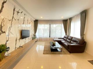 Lake View 3BR Villa with Private Pool Pattaya 24 - 8