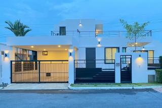 Lake View 3BR Villa with Private Pool Pattaya 24 - 5