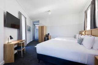 Mortdale Hotel - 2