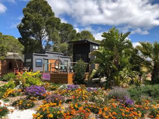 The Pink Lake Tiny House - 'Sakura' - 8