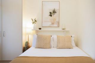 The Crown, Three Surry Hills - 5