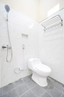 Omah Ati Guesthouse Syariah - 4