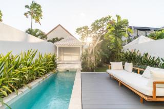 Sea Breeze Retreat Modern 3BR Villas in Canggu - 1