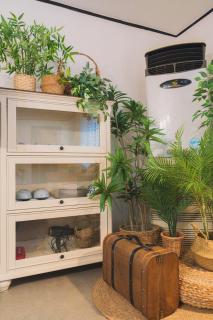 홍대 합정 마포구청역도보3분거리 큰거실 3Room 퀸베드5개 최대10인가족 단체 - 8