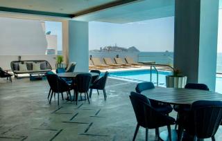 Sunlit & Sea View - 6