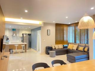 Lake View 3BR Villa with Private Pool Pattaya 30 - 2