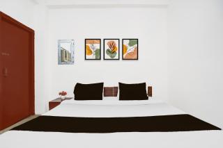 Super Hotel O Shilpgram Taj Mahal East Gate - 3