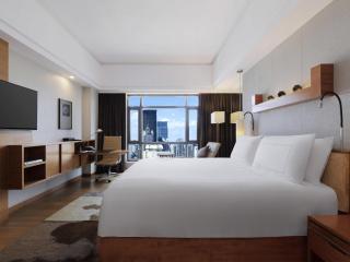 Swissôtel Grand Shanghai - Stroll down West Nanjing Road and soak in downtown Shanghai vibrancy - Shanghai - 3