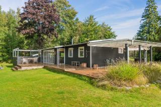 Renovated Holiday Home Near Water And Nature - 8