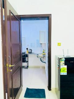 Quiet private Studio Room - 4