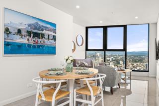 Lovely beachfront 2b apt in the heart of surfers - 6