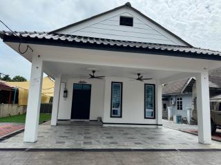 Ali Homestay Jeli - 0