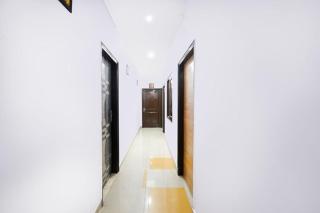 FabHotel Tulip Sarover - 3