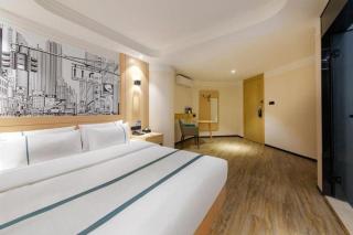 City Comfort Inn Wuhan Badajia Heping Park Metro Station - 1