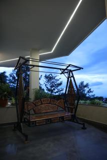 Hills and Hearts Luxury Villa - 9