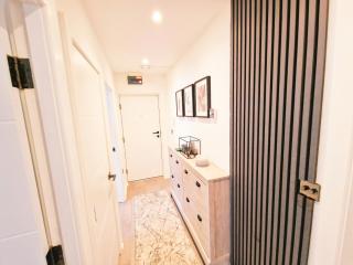 5 star Luxurious Stay by Waterfront and City Centre - 4
