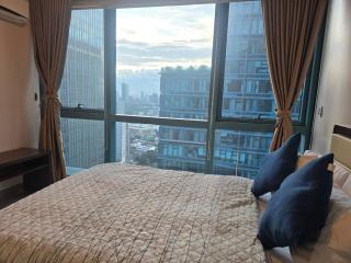 Beautiful Sunset One Uptown near Grand Hyatt BGC Uptown, St Lukes Medical Center, and Mitsukoshi Mall - 8