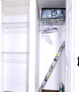 Elegant Modern Suite with Comfort & Privacy - 6