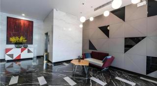 Borrman Hotel Wuxi Hubin Business Street - 2