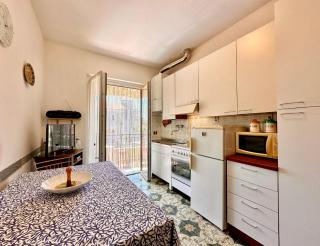 Hostdomus - Leo's House - 2