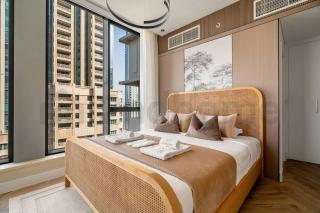 Burj Khalifa View - New Furnished Unit in Downtown - 4