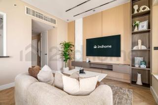 Burj Khalifa View - New Furnished Unit in Downtown - 2