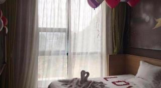 IU Hotel Anshun Zhenning Huangguoshu Scenic Area Toursit Center - 9