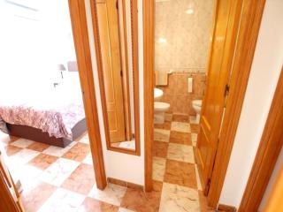 Enjoy a stylish experience at this centrally-located place ! - 7