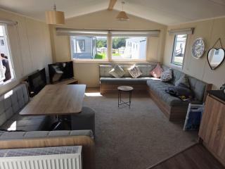 61, Stowford Gardens - 8