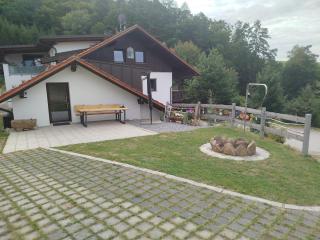 Kleiner Berghof im bayerischen Wald - 2
