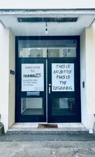 NUMBR25 - self service & low budget Hotel - 0