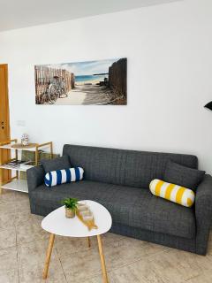 Poolside Paradise Apartment - 3