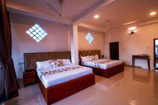 Harbour View Resort - 8