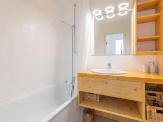 Charmant 2 Pièces, Balcon Sud, TV, WiFi, Casier à skis - FR-1-314-217 - 2